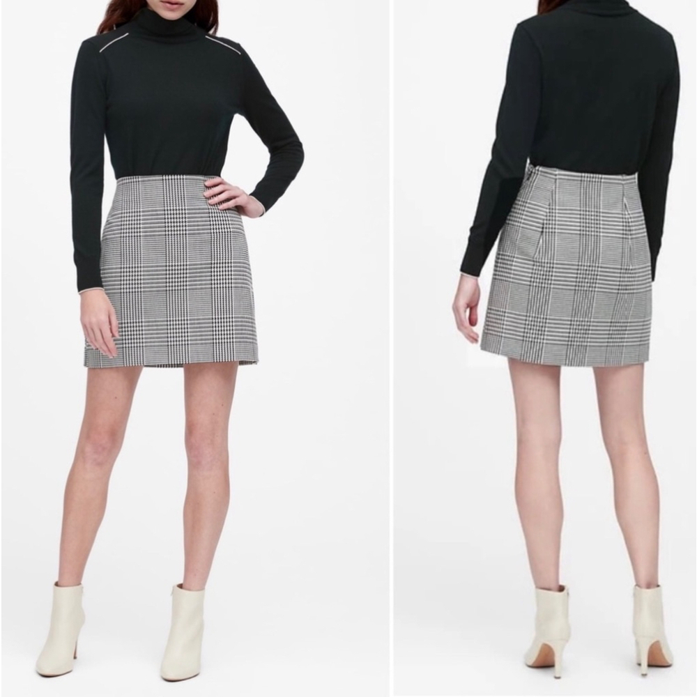 Banana Republic Black White Houndstooth Skirt Size 4